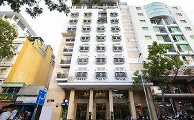 Vien Dong Hotel